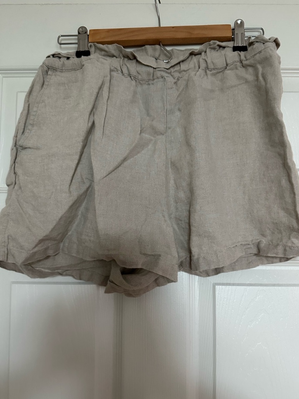 Women's Linen Paperbag Waist Shorts - Beige
